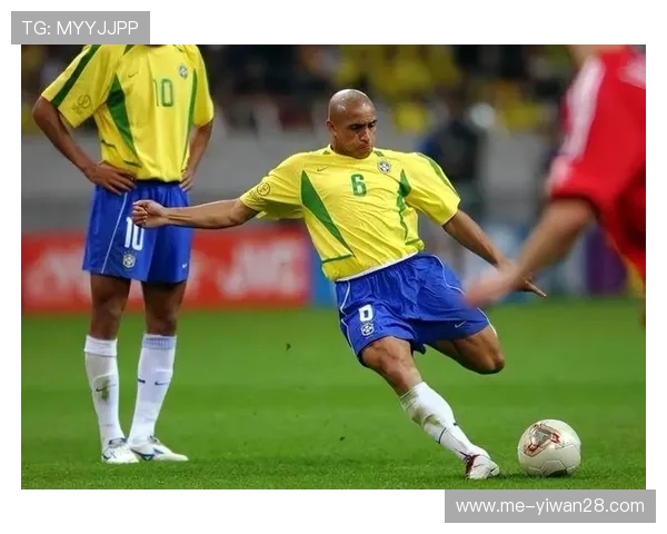 身高不占优势却实力强劲 足球后卫矮小球星排名榜